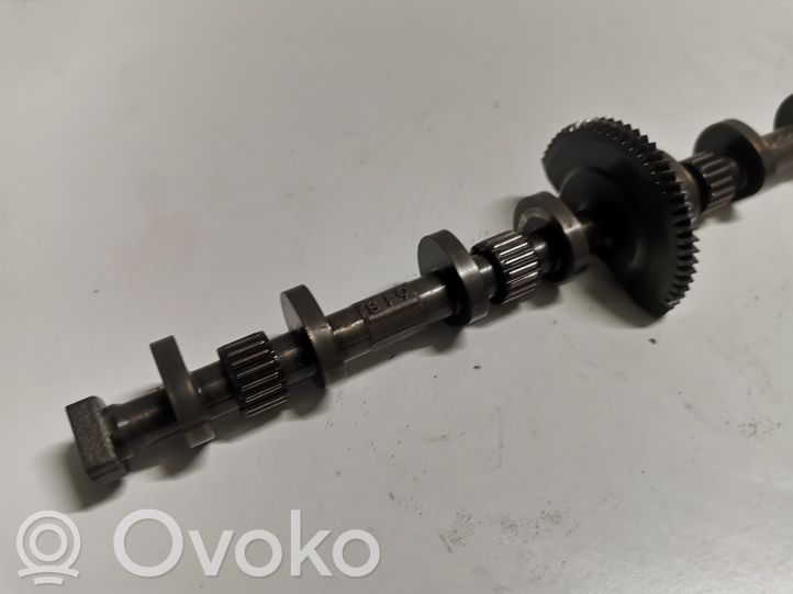 BMW 3 F30 F35 F31 Camshaft 762313701