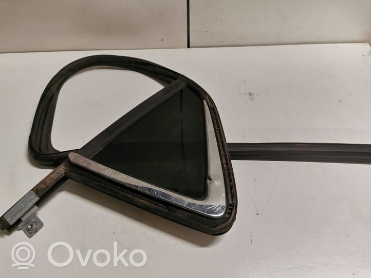 Buick Encore I Rear vent window glass 