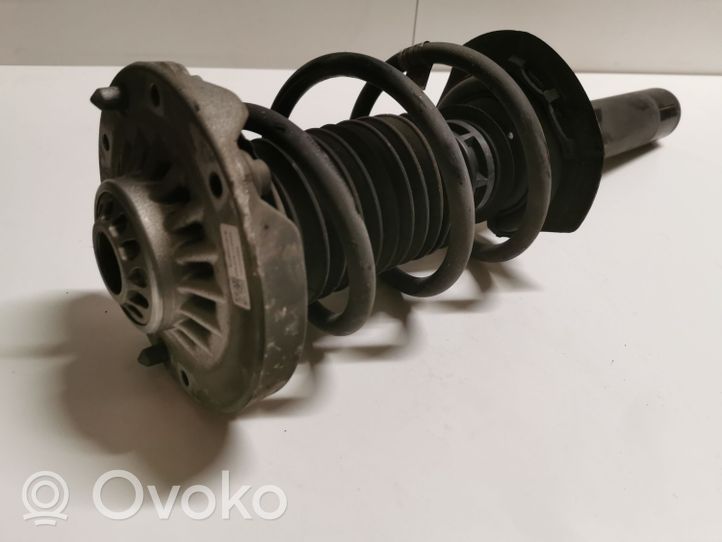 BMW X1 F48 F49 Front shock absorber/damper 6882849