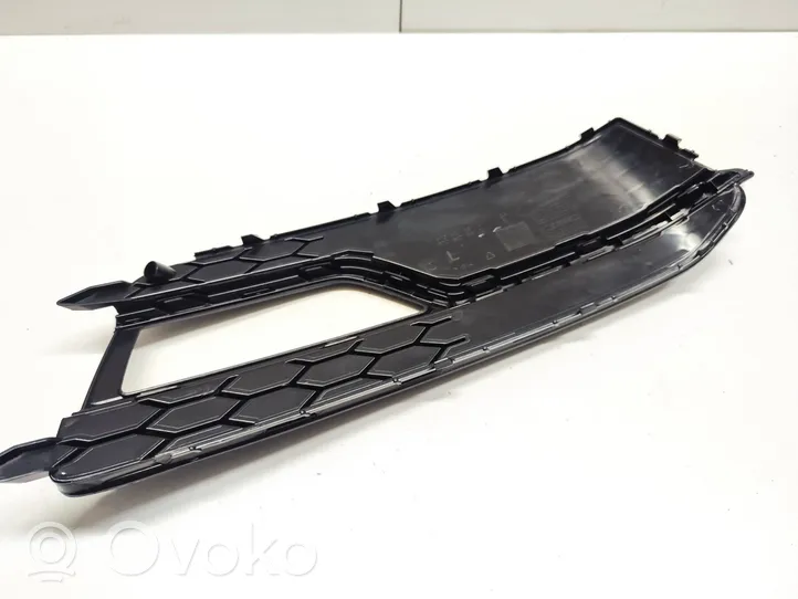 Audi A5 8T 8F Grille inférieure de pare-chocs avant 8T0807681M