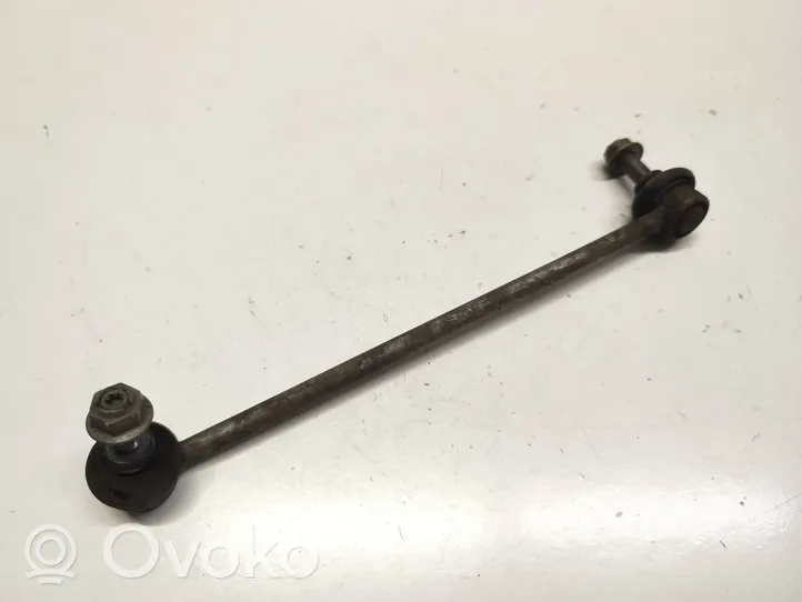 BMW X3 G01 Priekinė stabilizatoriaus traukė 13339715