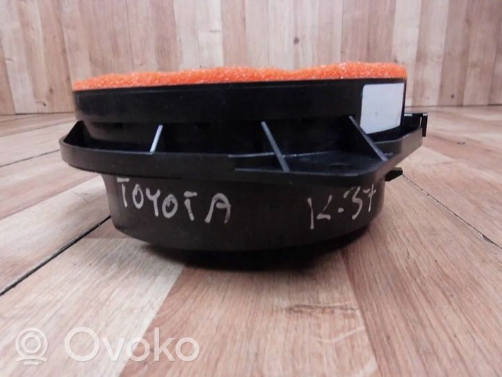 Toyota Prius (XW50) Front door speaker 86160AC280