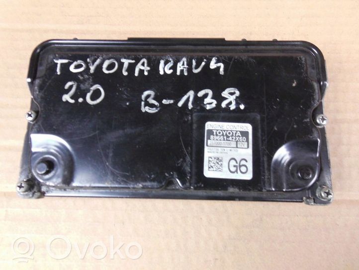 Toyota RAV 4 (XA40) Variklio valdymo blokas 8966142X60