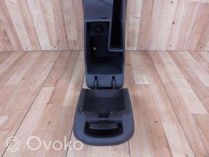 Hyundai Ioniq Center console 84611G2000