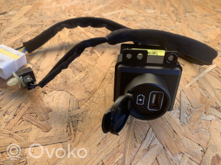 KIA Sportage Connettore plug in USB 96125C5010