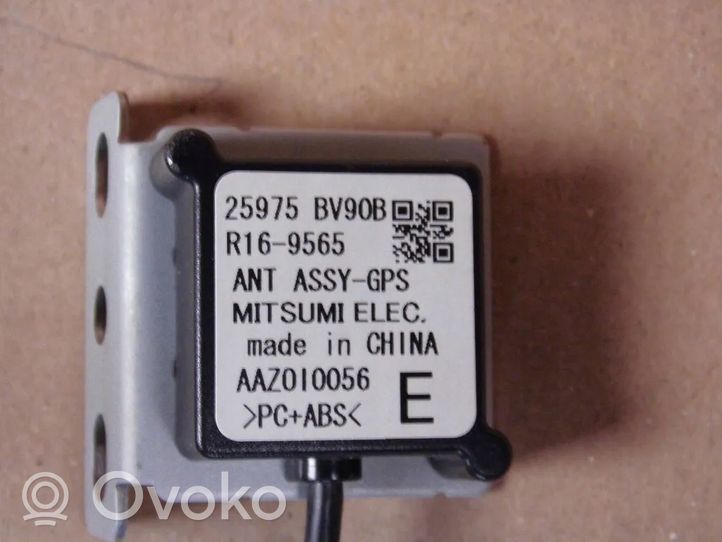 Nissan Juke I F15 Antenne GPS 25975BV90B