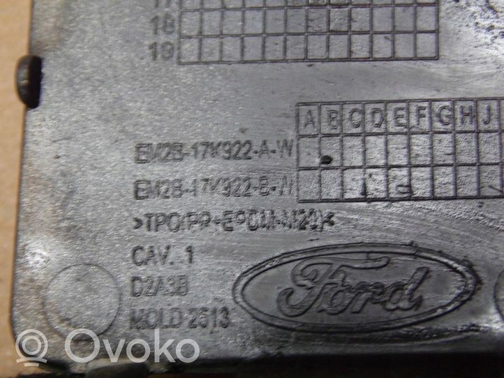 Ford S-MAX Galinis tempimo kilpos dangtelis EM2B17K922A