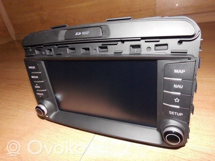 KIA Sorento Radio/CD/DVD/GPS-pääyksikkö 96560C5EB0WK