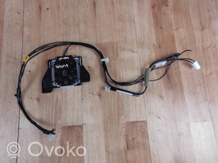 Toyota Yaris Cross Antena (GPS antena) 8614758010