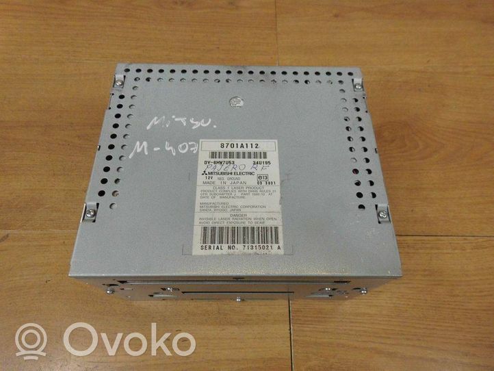 Mitsubishi Pajero Radio/CD/DVD/GPS-pääyksikkö 8701A112