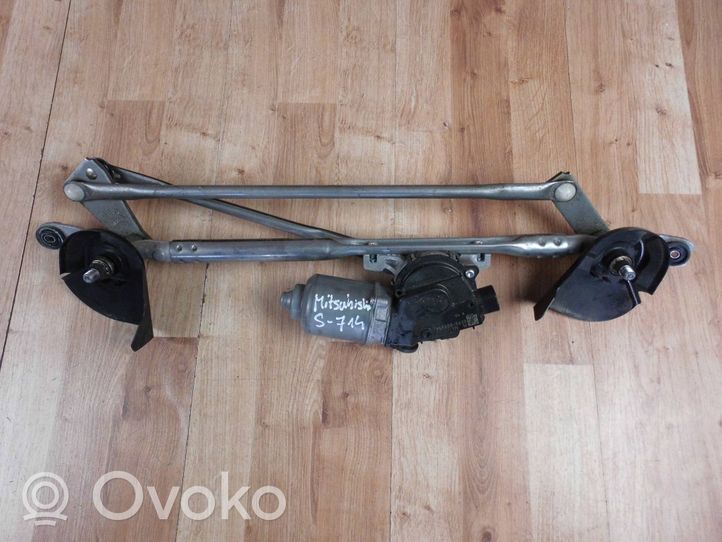 Mitsubishi Outlander Front wiper linkage and motor 8251A065