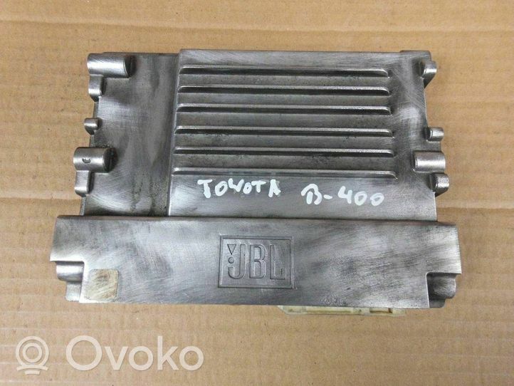 Toyota RAV 4 (XA50) Garso stiprintuvas 8628042060