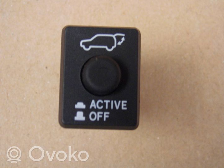 Mitsubishi Outlander Tailgate/trunk/boot open switch 15A257