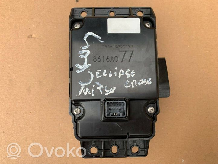 Mitsubishi Eclipse Cross Console centrale, commande de multimédia l'unité principale 8616A077