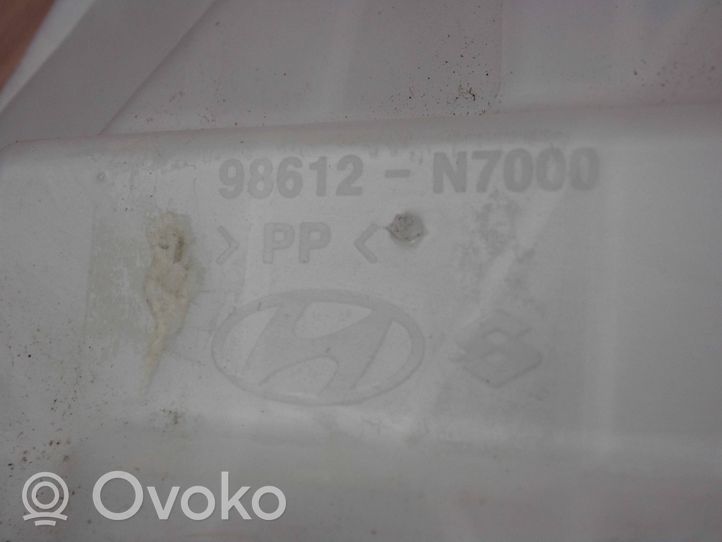 Hyundai Tucson IV NX4 Zbiornik płynu do spryskiwaczy szyby przedniej / czołowej 98612N7000