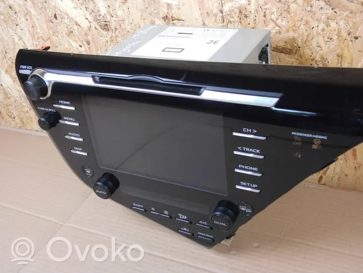 Toyota Camry VIII XV70  Radio/CD/DVD/GPS-pääyksikkö 8614033D01