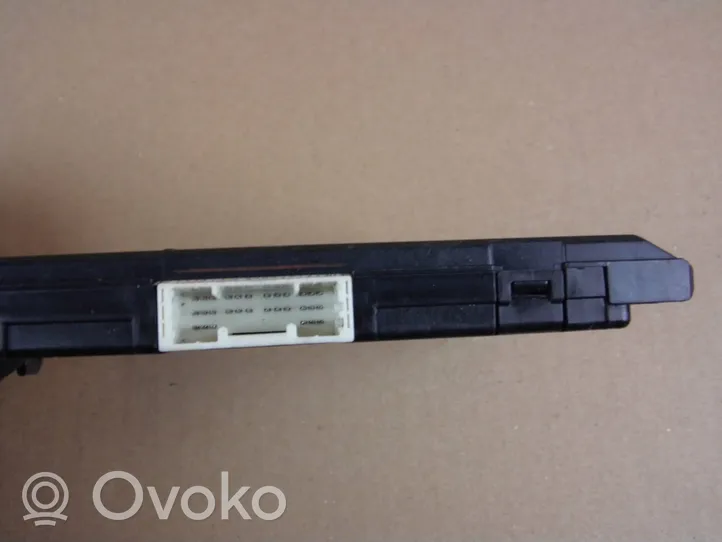 Toyota Prius (XW50) Modulo comfort/convenienza 8922147570