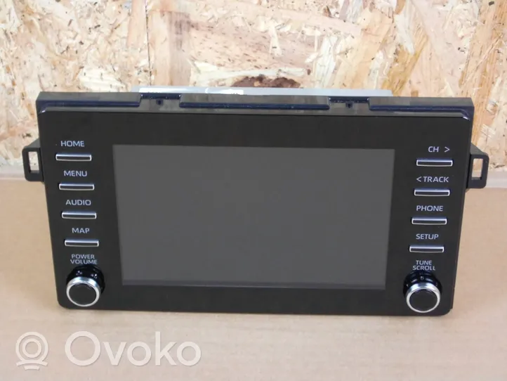 Toyota Yaris XP210 Panel / Radioodtwarzacz CD/DVD/GPS 86140K0070