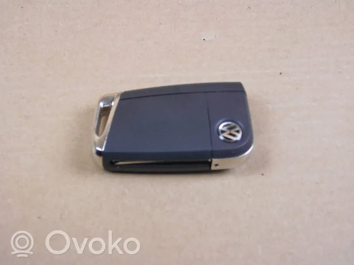 Volkswagen Tiguan Užvedimo raktas (raktelis)/ kortelė 5G6959752CJ