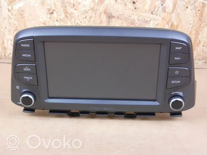 Hyundai Kona I Navigaatioyksikkö CD/DVD-soitin 96560J9101TMT