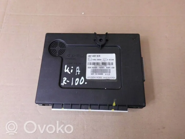 Hyundai i30 Gateway valdymo modulis 95400A6001