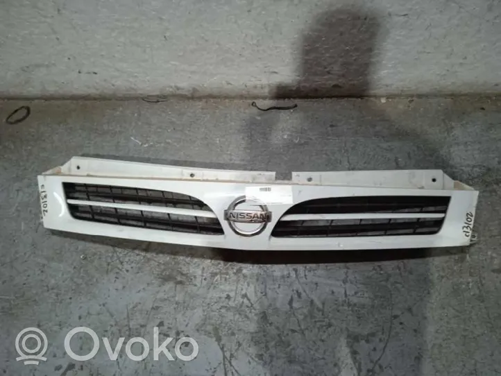 Nissan Interstar Atrapa chłodnicy / Grill 8200233387