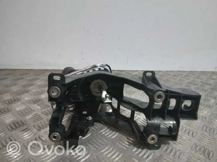 Renault Captur Drążek zmiany biegów 349016028R