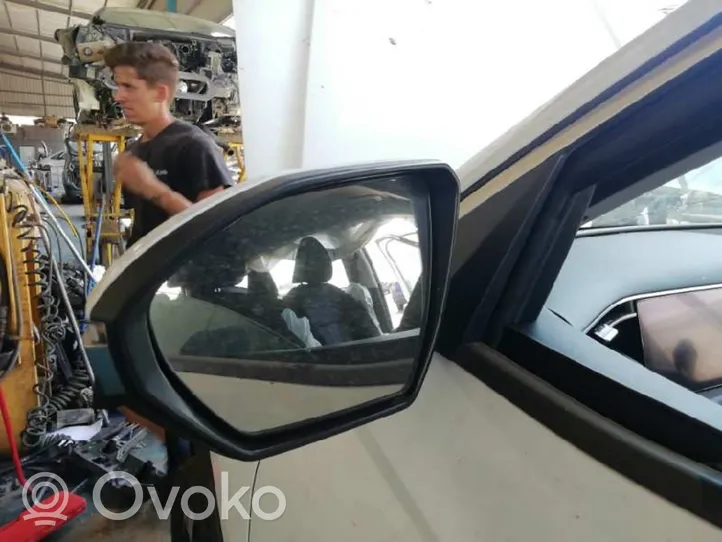 Hyundai Tucson IV NX4 Elektryczne lusterko boczne drzwi przednich 