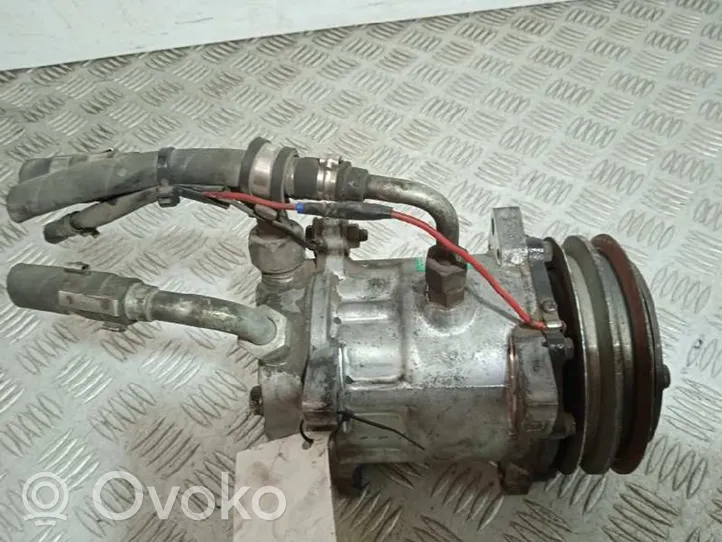 Opel Movano B Air conditioning (A/C) compressor (pump) S8220