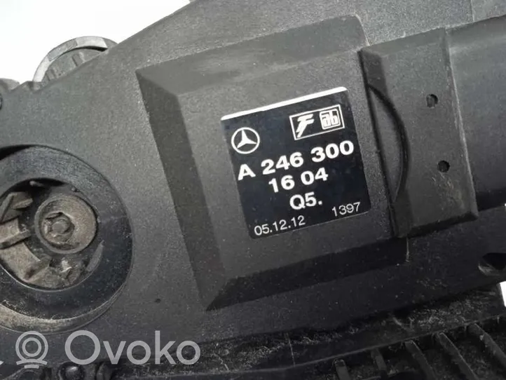 Mercedes-Benz CLA C117 X117 W117 Sensore di accelerazione A2463001604