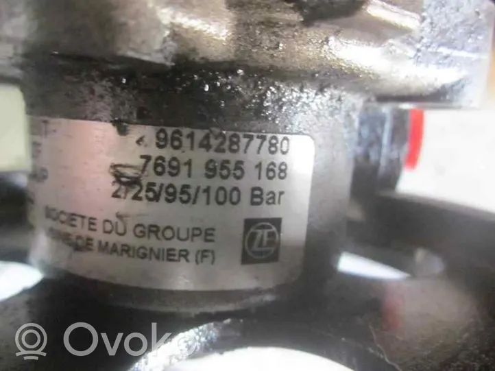 Peugeot 806 Ohjaustehostimen pumppu 9614287780