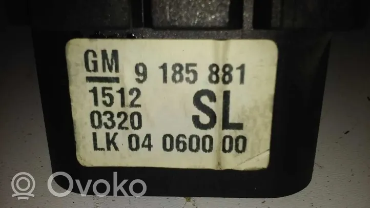 Opel Vectra C Interrupteur d'éclairage de la cabine dans le panneau 9185881