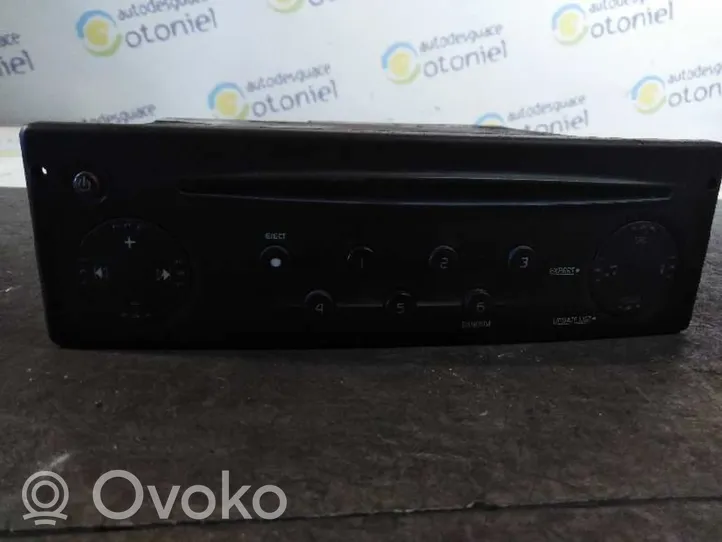 Nissan Interstar Moduł / Sterownik dziku audio HiFi 8200633634