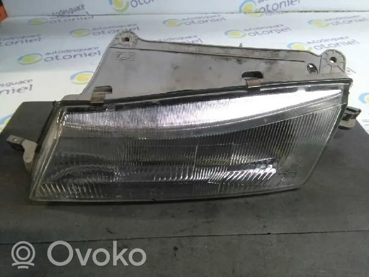 Daewoo Nexia Lampa przednia 