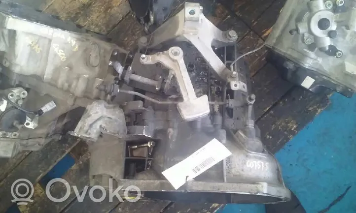 Ford Focus Механическая коробка передач, 5 передач 3M5R7F096YF