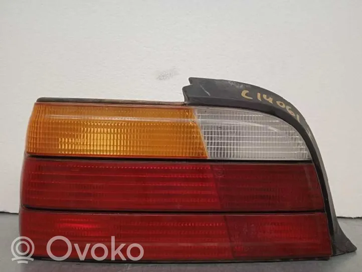 BMW 3 E30 Rear/tail lights 1387657