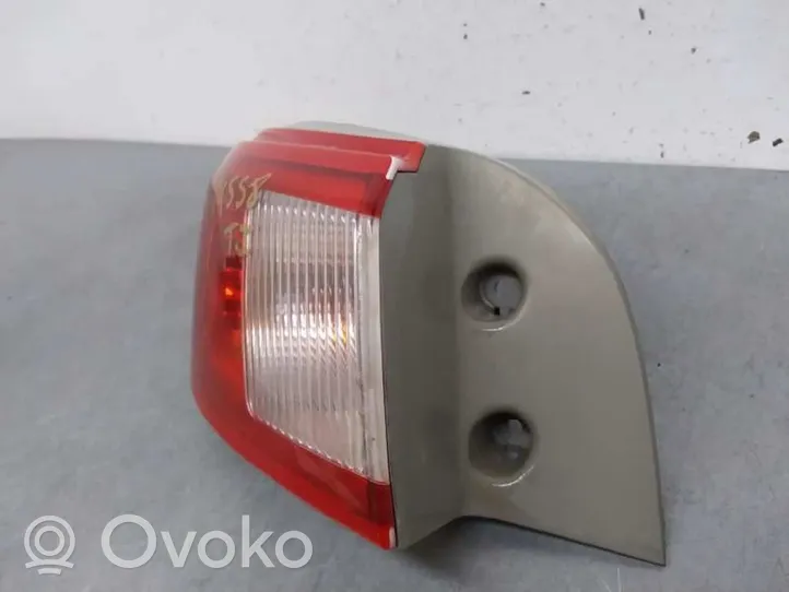 Mitsubishi Colt CZ3 Lampa tylna 98082305