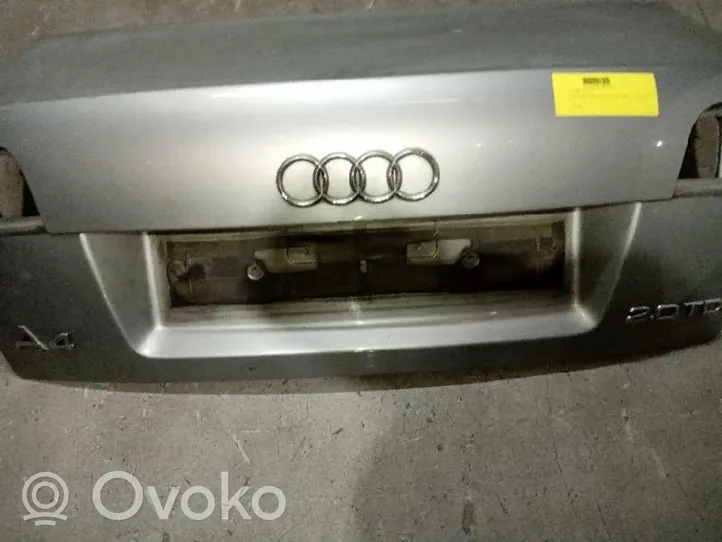 Audi A4 Allroad Grilles/couvercle de haut-parleur arrière 8E5827023AA