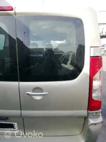 Fiat Scudo Portiera posteriore 