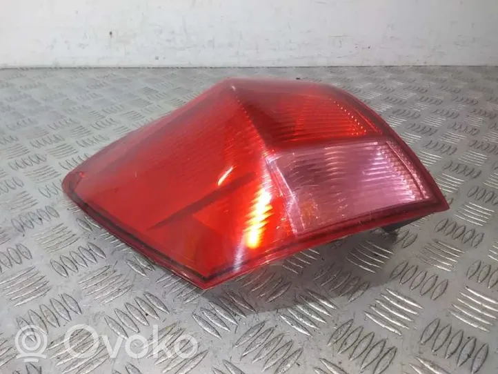 Nissan Qashqai Rückleuchte Heckleuchte 89070311