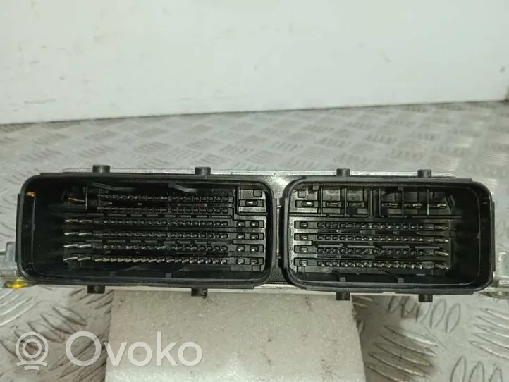 Peugeot 2008 I Sterownik / Moduł ECU 9829728480