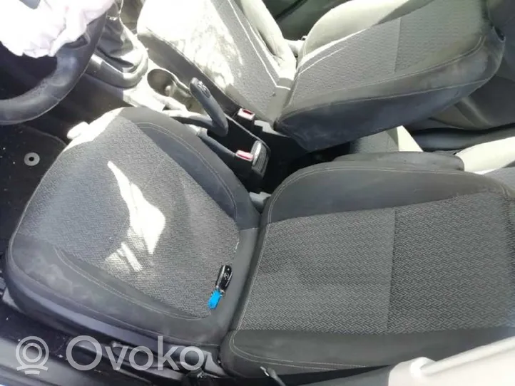 Opel Mokka X Asiento delantero del conductor 