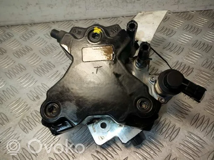 KIA Carens II Pompe d'injection de carburant à haute pression 3310027400