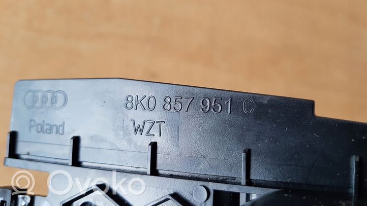 Audi A5 8T 8F Popielniczka przednia tunelu środkowego 8K0857951C