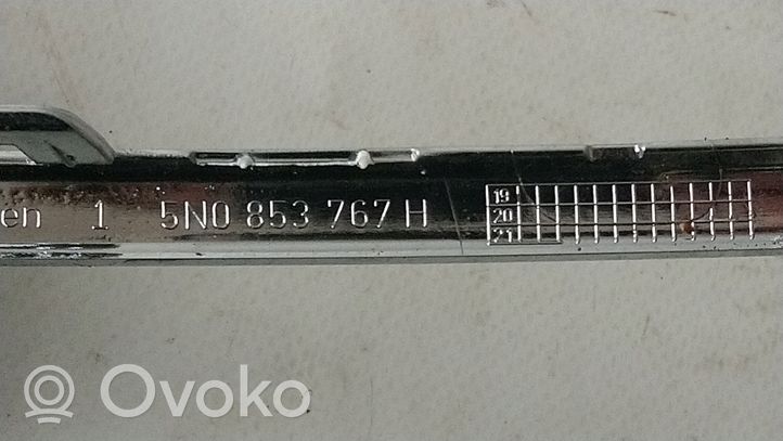 Volkswagen Tiguan Maskownica / Grill / Atrapa górna chłodnicy 5N0853767H