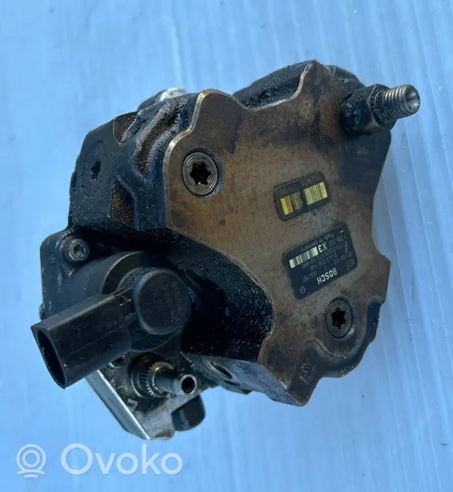 BMW X5 E70 Fuel injection high pressure pump 7798333