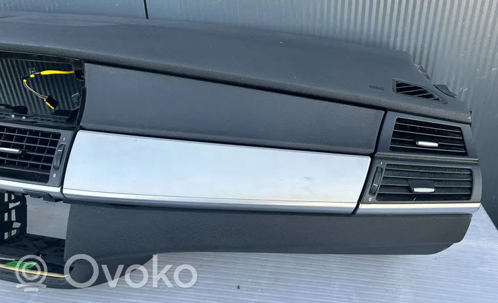 BMW X5 E70 Deska rozdzielcza 