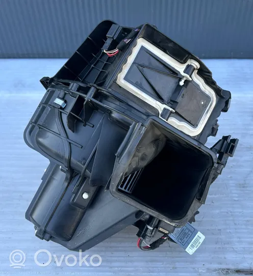 BMW 7 F01 F02 F03 F04 Mazā radiatora ventilators 9204485