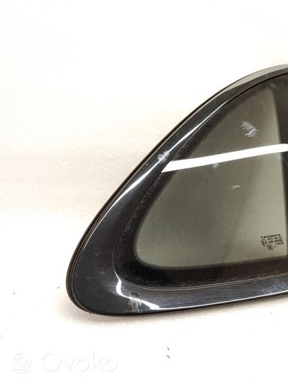 Porsche Macan Rear side window/glass 95B845298XN