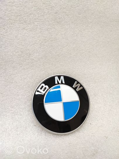 BMW 4 G22 G23 G24 G26 Emblemat / Znaczek 9498988